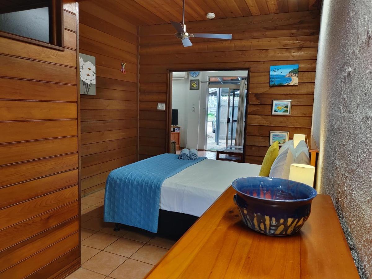 Beachside Cottage - A Private Peaceful Hidden Gem 50M To Beach Nelly Bay Eksteriør bilde