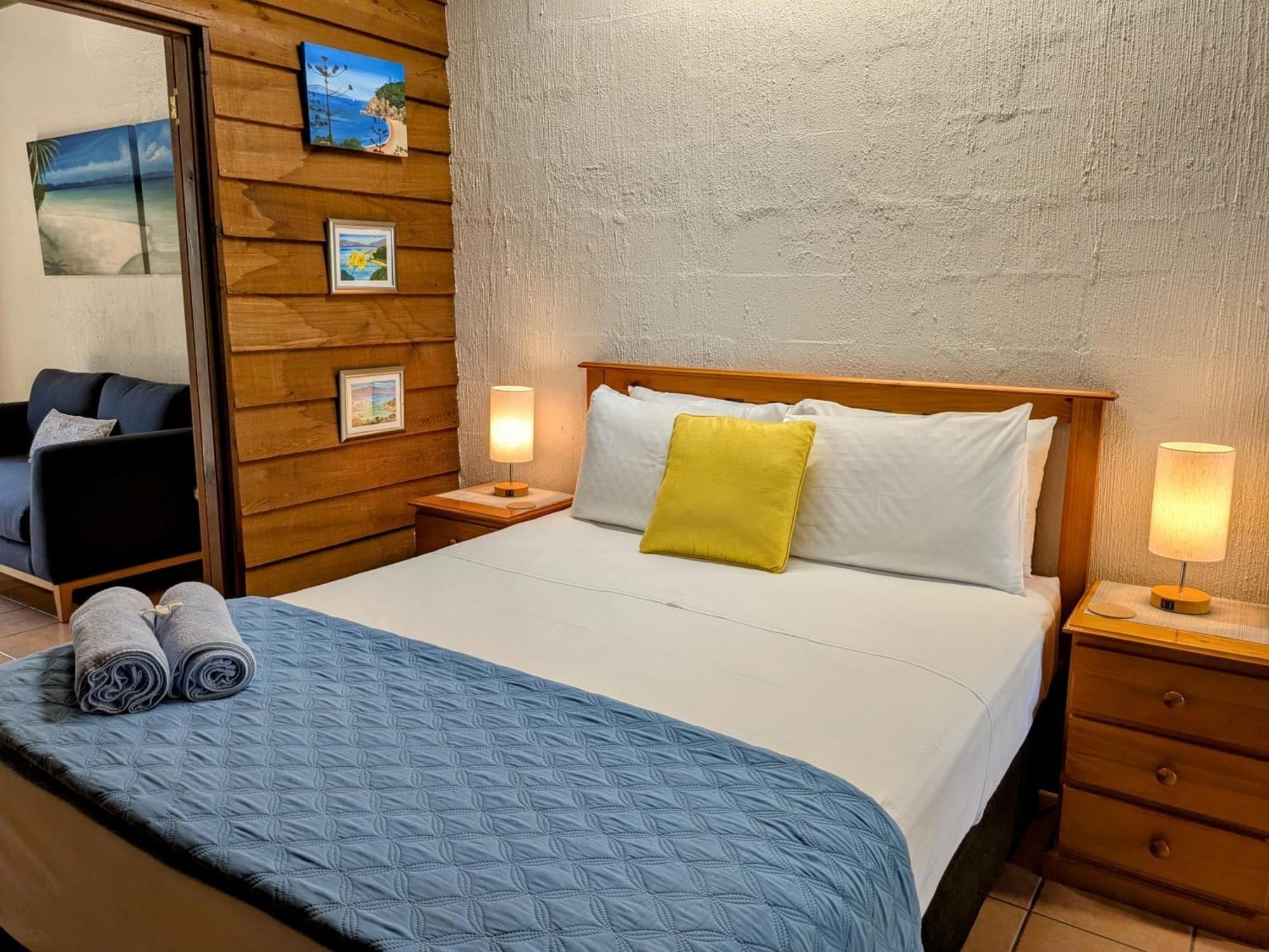 Beachside Cottage - A Private Peaceful Hidden Gem 50M To Beach Nelly Bay Eksteriør bilde